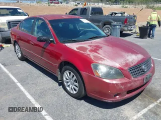 2006 Nissan Altima 2.5 S with VIN 1N4AL11D86N388244, listed as a IAAI auction lot 42012846 with 281,207 mi miles. Bid and sale history available at carsss.com. Image 1.