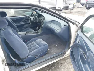 1996 Ford Thunderbird LX with VIN 1FALP6246TH160357, listed as a IAAI auction lot 41442234 with 99,815 mi miles and . Bid and sale history available at DreamBid. Image 5.