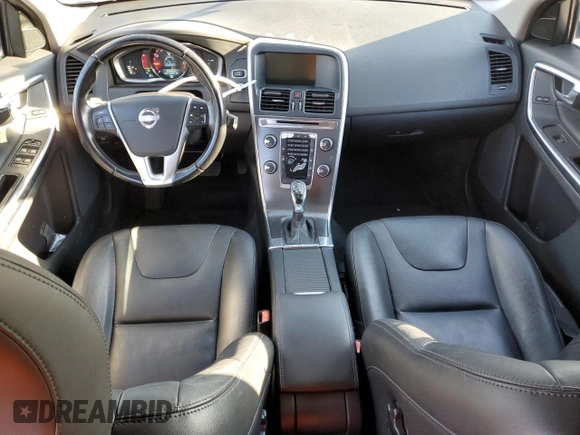 2015 Volvo XC60 T5 Drive-E Premier z VIN YV426MDB5F2589356, wystawiony jako Copart lot #87442424 z przebiegiem 201 631 mil mil oraz Czysty tytuł • Clean title. Historia ofert i sprzedaży dostępna na DreamBid. Obrazek 8.
