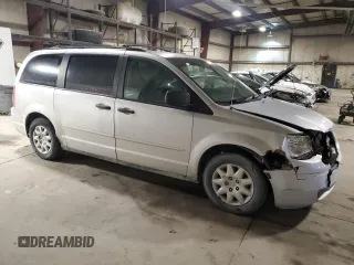 2008 Chrysler Town & Country LX with VIN 2A8HR44H18R687306, listed as a Copart auction lot 44927905 with 196,987 mi miles and Salvage Title. Bid and sale history available at carsss.com. Image 4.