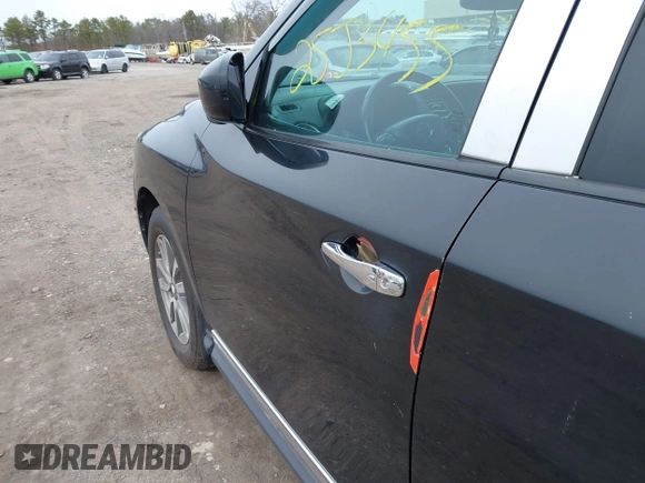2014 Nissan Pathfinder SL with VIN 5N1AR2MMXEC703206, listed as a IAAI auction lot 41944721 with Not Provided miles. Bid and sale history available at carsss.com. Image 6.