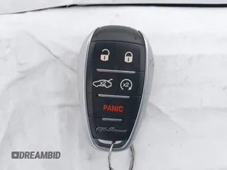 2018 Alfa Romeo Stelvio z VIN ZASFAKAN9J7B75330, wystawiony jako IAAI lot #41923353 z przebiegiem 68 251 mil mil oraz . Historia ofert i sprzedaży dostępna na DreamBid. Obrazek 11.