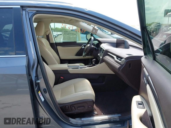 2019 Lexus RX 350 z VIN 2T2ZZMCA8KC149401, wystawiony jako IAAI lot #42022673 z przebiegiem 25 025 mil mil oraz . Historia ofert i sprzedaży dostępna na DreamBid. Obrazek 5.