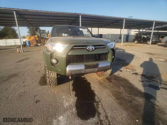 2022 Toyota 4Runner TRD Off Road Premium with VIN JTERU5JR8N5991296, listed as a Copart auction lot 43469305 with 51,121 mi miles and Salvage Title. Bid and sale history available at carsss.com. Image 10.
