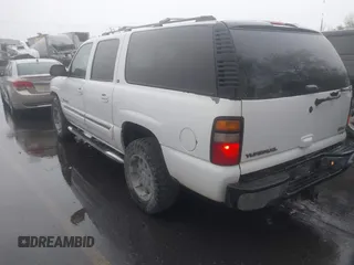 2006 GMC Yukon XL SLT with VIN 1GKFK16Z26J174739, listed as a IAAI auction lot 41959437 with 289,166 mi miles. Bid and sale history available at carsss.com. Image 3.