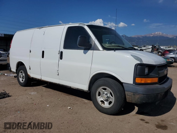 2007 Chevrolet Express Cargo z VIN 1GCFG15X571120155, wystawiony jako Copart lot #60756575 z przebiegiem 209 938 mil mil oraz Nie do naprawy • Non repairable. Historia ofert i sprzedaży dostępna na DreamBid. Obrazek 4.