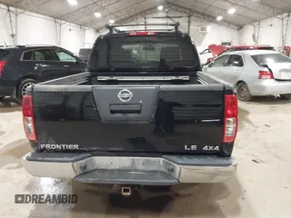 2010 Nissan Frontier Pro-4X z VIN 1N6AD0EV6AC443991, wystawiony jako IAAI lot #41849114 z przebiegiem 235 361 mil mil oraz . Historia ofert i sprzedaży dostępna na DreamBid. Obrazek 17.