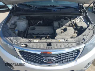 2013 Kia Sorento LX with VIN 5XYKT3A13DG408551, listed as a IAAI auction lot 42648422 with 126,985 mi miles and . Bid and sale history available at DreamBid. Image 10.