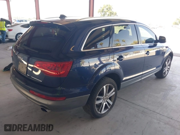 2013 Audi Q7 Premium Plus z VIN WA1LGAFE2DD008367, wystawiony jako IAAI lot #42164926 z przebiegiem 124 207 mil mil oraz . Historia ofert i sprzedaży dostępna na DreamBid. Obrazek 4.