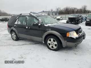 2005 Ford Freestyle SEL with VIN 1FMZK02185GA31837, listed as a Copart auction lot 45218095 with 197,699 mi miles and Salvage Title. Bid and sale history available at carsss.com. Image 4.