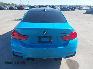 2018 BMW M4 z VIN WBS4Y9C52JAC86138, wystawiony jako IAAI lot #41744116 z przebiegiem 106 771 mil mil oraz . Historia ofert i sprzedaży dostępna na DreamBid. Obrazek 16.