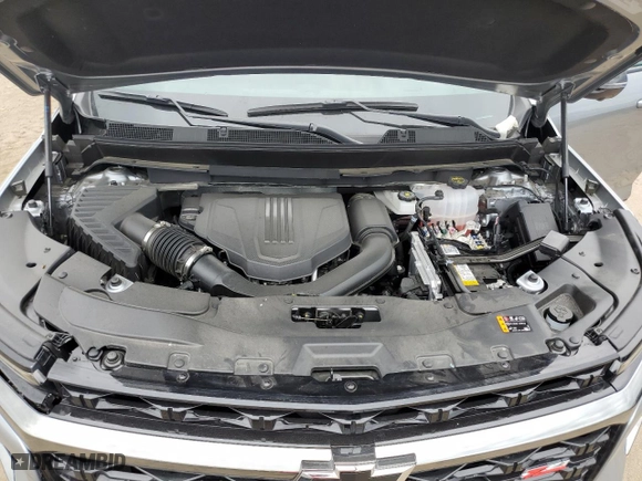 2024 Chevrolet Traverse AWD Z71 with VIN 1GNEVJKS0RJ144142, listed as a Copart auction lot 74747334 with 6,711 mi miles and Salvage Title. Bid and sale history available at carsss.com. Image 14.