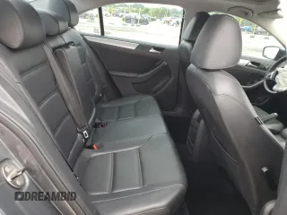 2014 Volkswagen Jetta SE with VIN 3VWD07AJ7EM363186, listed as a Copart auction lot 60873465 with 215,323 mi miles and Salvage title. Bid and sale history available at DreamBid. Image 10.