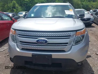 2014 Ford Explorer XLT with VIN 1FM5K8D84EGA21359, listed as a IAAI auction lot 42166860 with 191,004 mi miles and . Bid and sale history available at carsss.com. Image 6.