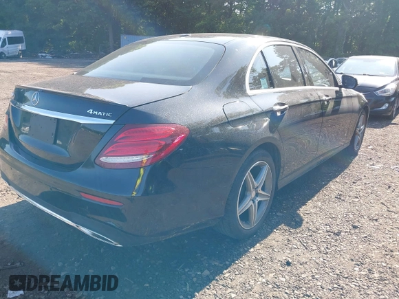 2017 Mercedes-Benz E 300 Luxury с VIN WDDZF4KB3HA203925, выставлен на аукционе IAAI как лот 42537540 с пробегом 31 256 миль миль и . История ставок и продаж доступна на DreamBid. Изображение 4.