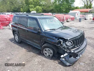 2011 Jeep Patriot Sport z VIN 1J4NT1GB2BD146318, wystawiony jako IAAI lot #42125057 z przebiegiem 150 000 mil mil oraz . Historia ofert i sprzedaży dostępna na DreamBid. Obrazek 1.