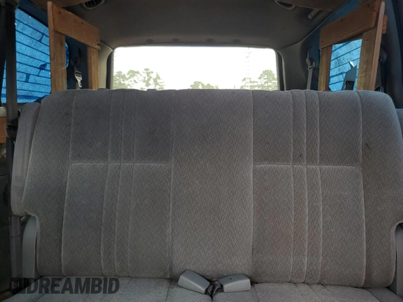 2003 Toyota Sienna CE with VIN 4T3ZF19C03U555684, listed as a Copart auction lot 60323904 with 204,368 mi miles and Salvage Title. Bid and sale history available at carsss.com. Image 10.