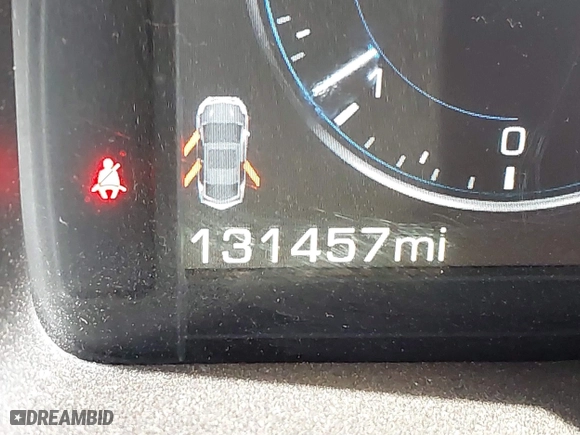 2015 Cadillac Escalade Luxury with VIN 1GYS4BKJ1FR300806, listed as a IAAI auction lot 41816789 with 131,457 mi miles. Bid and sale history available at carsss.com. Image 15.