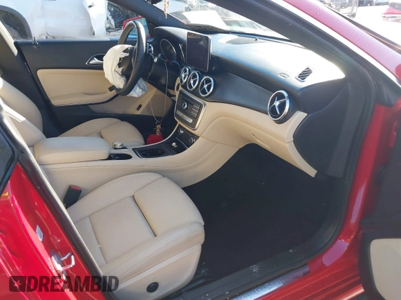 2019 Mercedes-Benz CLA 250 with VIN WDDSJ4GB2KN765758, listed as a IAAI auction lot 41224233 with 31,498 mi miles and . Bid and sale history available at DreamBid. Image 5.