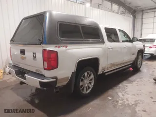 2017 Chevrolet Silverado 1500 High Country with VIN 3GCUKTEC2HG356392, listed as a IAAI auction lot 40929284 with 93,576 mi miles. Bid and sale history available at carsss.com. Image 4.
