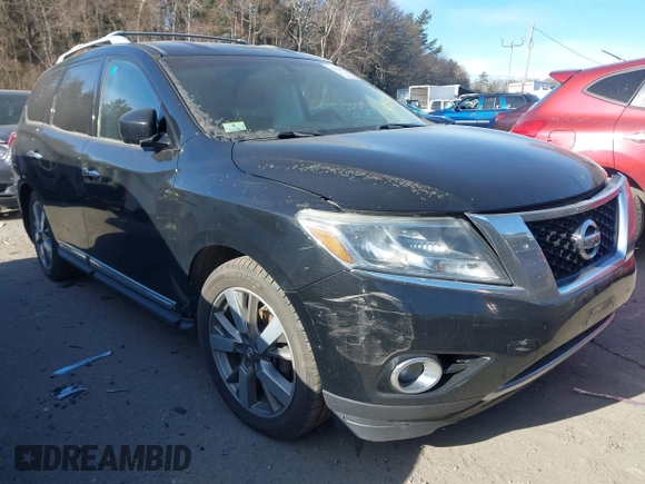 2013 Nissan Pathfinder SV with VIN 5N1AR2MM9DC612040, listed as a IAAI auction lot 41247711 with 179,289 mi miles. Bid and sale history available at carsss.com. Image 1.