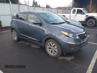 2015 Kia Sportage LX with VIN KNDPB3AC1F7756522, listed as a IAAI auction lot 41954973 with 39,592 mi miles and . Bid and sale history available at carsss.com. Image 1.