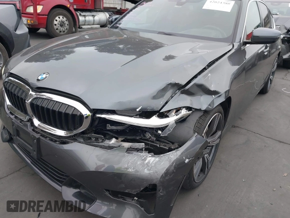 2021 BMW 3 Series 330i with VIN 3MW5R1J07M8C06389, listed as a IAAI auction lot 42024380 with 30,861 mi miles and . Bid and sale history available at DreamBid. Image 6.