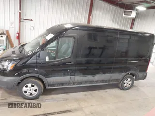 2018 Ford Transit with VIN 1FTYR2CM6JKB37694, listed as a IAAI auction lot 41830500 with 43,320 mi miles. Bid and sale history available at carsss.com. Image 14.
