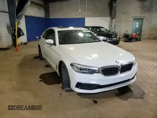 2019 BMW 5 Series 530i xDrive with VIN WBAJA7C57KWW32394, listed as a Copart auction lot 51223825 with 62,148 mi miles and Salvage title. Bid and sale history available at DreamBid. Image 13.