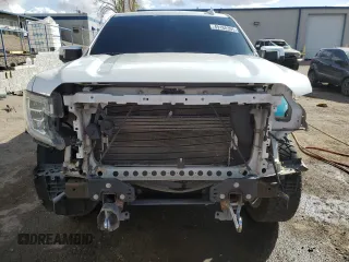 2020 GMC Sierra 1500 Denali with VIN 3GTU9FEL5LG351998, listed as a Copart auction lot 49168395 with 40,245 mi miles and Salvage Title. Bid and sale history available at DreamBid. Image 5.