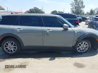 2019 MINI Clubman Cooper with VIN WMWLN5C57K2E34894, listed as a IAAI auction lot 42072962 with 49,274 mi miles and . Bid and sale history available at DreamBid. Image 13.