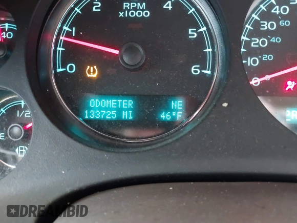 2013 Chevrolet Tahoe LT с VIN 1GNSCBE06DR210891, выставлен на аукционе IAAI как лот 40966533 с пробегом 133 725 миль миль и . История ставок и продаж доступна на DreamBid. Изображение 7.