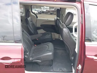 2021 Chrysler Pacifica Touring L with VIN 2C4RC1BG6MR597911, listed as a IAAI auction lot 41660729 with 72,004 mi miles and . Bid and sale history available at DreamBid. Image 8.