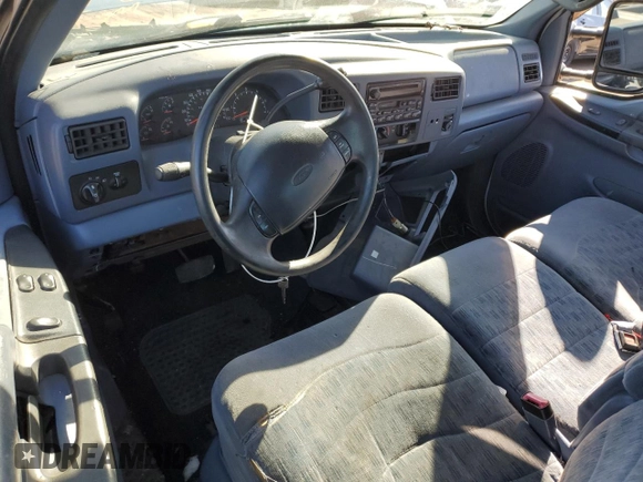 1999 Ford F-250 XL with VIN 1FTNX21L0XEB46210, listed as a Copart auction lot 45749725 with 221,529 mi miles and Salvage title. Bid and sale history available at DreamBid. Image 8.