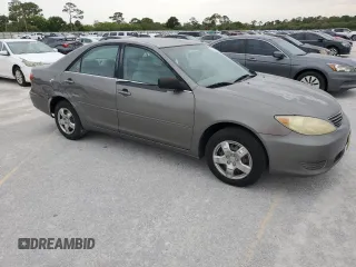 2006 Toyota Camry STD z VIN 4T1BE32K36U699650, wystawiony jako Copart lot #61942095 z przebiegiem 194 810 mil mil oraz Czysty tytuł • Clean title. Historia ofert i sprzedaży dostępna na DreamBid. Obrazek 4.