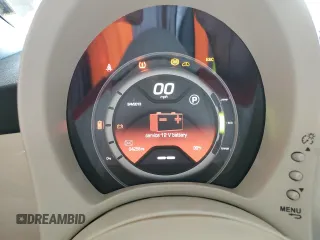 2014 FIAT 500e с VIN 3C3CFFGE6ET189638, выставлен на аукционе Copart как лот 61492525 с пробегом 64 256 миль миль и Чистый • Clean title. История ставок и продаж доступна на DreamBid. Изображение 9.