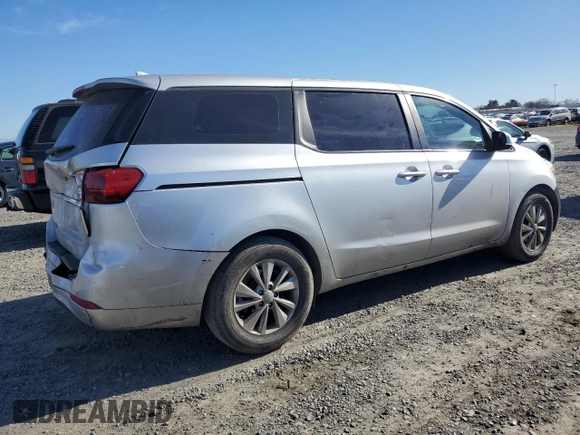 2017 Kia Sedona L with VIN KNDMA5C11H6273442, listed as a Copart auction lot 88358015 with 129,700 mi miles and Salvage Title. Bid and sale history available at DreamBid. Image 3.