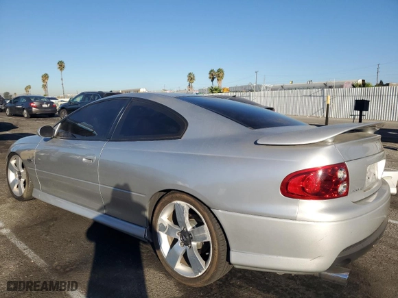 2005 Pontiac GTO with VIN 6G2VX12U25L463228, listed as a Copart auction lot 76843504 with 153,047 mi miles and Salvage Title. Bid and sale history available at carsss.com. Image 2.