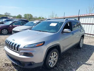 2017 Jeep Cherokee Latitude с VIN 1C4PJLCB7HW661141, выставлен на аукционе IAAI как лот 42035895 с пробегом 126 220 миль миль и . История ставок и продаж доступна на DreamBid. Изображение 17.