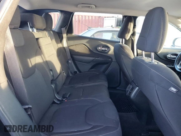 2016 Jeep Cherokee Latitude with VIN 1C4PJLCS9GW264514, listed as a Copart auction lot 45118795 with 117,785 mi miles and Salvage Title. Bid and sale history available at carsss.com. Image 10.
