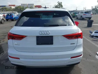 2022 Audi Q3 Premium with VIN WA1AUCF38N1121947, listed as a IAAI auction lot 41548155 with 25,477 mi miles. Bid and sale history available at carsss.com. Image 15.
