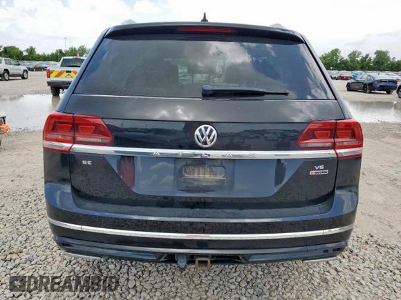 2019 Volkswagen Atlas SE with VIN 1V2XR2CA0KC560587, listed as a Copart auction lot 61511165 with 101,731 mi miles and Salvage title. Bid and sale history available at DreamBid. Image 6.