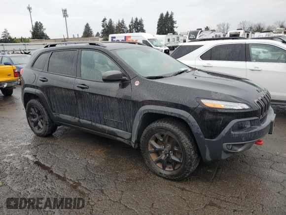 2017 Jeep Cherokee Trailhawk L Plus with VIN 1C4PJMBS9HW537640, listed as a Copart auction lot 84491674 with 121,396 mi miles and Clean Title. Bid and sale history available at carsss.com. Image 4.