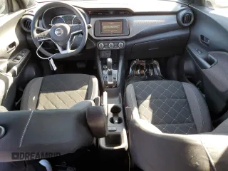 2019 Nissan Kicks SV with VIN 3N1CP5CU6KL533063, listed as a Copart auction lot 48468135 with 18,557 mi miles and Salvage Title. Bid and sale history available at DreamBid. Image 8.