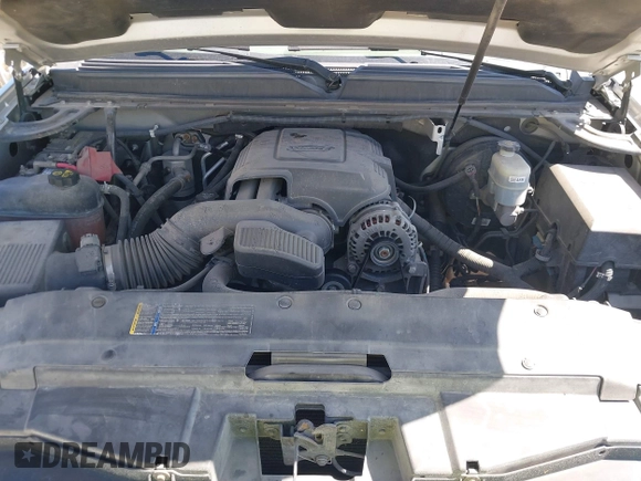 2011 Chevrolet Tahoe LT with VIN 1GNSCBE05BR190310, listed as a IAAI auction lot 42243623 with 249,453 mi miles and . Bid and sale history available at DreamBid. Image 10.