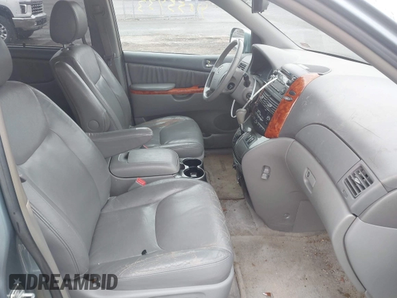 2006 Toyota Sienna XLE with VIN 5TDZA22C06S397674, listed as a IAAI auction lot 41855433 with 235,258 mi miles. Bid and sale history available at carsss.com. Image 5.