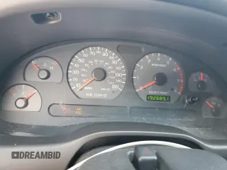 2001 Ford Mustang GT Deluxe с VIN 1FAFP42X51F228359, выставлен на аукционе Copart как лот 55808615 с пробегом 192 689 миль миль и Списание • Salvage title. История ставок и продаж доступна на DreamBid. Изображение 9.