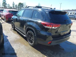 2019 Toyota Highlander SE with VIN 5TDJZRFH1KS970824, listed as a IAAI auction lot 41658366 with 156,543 mi miles. Bid and sale history available at carsss.com. Image 3.