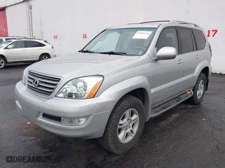 2003 Lexus GX 470 with VIN JTJBT20X130004567, listed as a IAAI auction lot 41848128 with 237,800 mi miles. Bid and sale history available at carsss.com. Image 2.