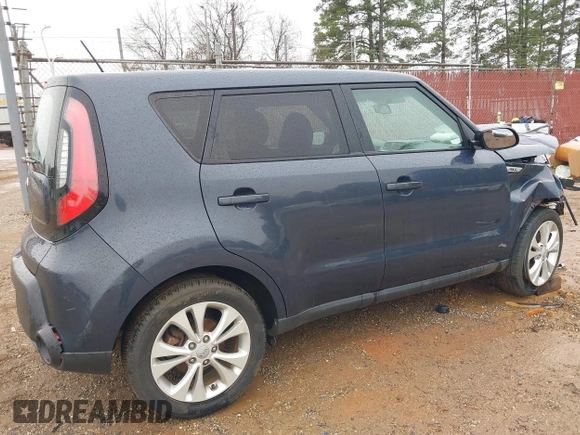 2015 Kia Soul + with VIN KNDJP3A51F7170590, listed as a IAAI auction lot 41272201 with 78,240 mi miles. Bid and sale history available at carsss.com. Image 4.